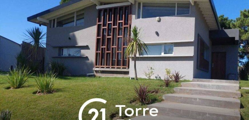 Casas En Pinamar en Venta