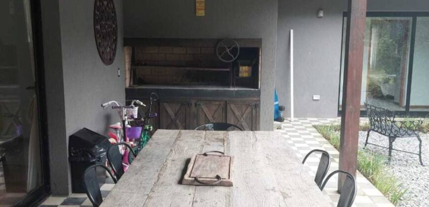 Casa en Pinamar en Venta, Barrio La Herradura