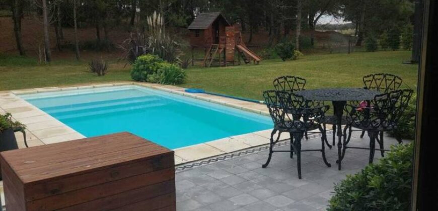 Casa en Pinamar en Venta, Barrio La Herradura