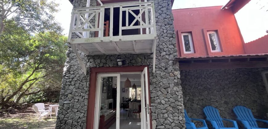 Complejo de Departamentos Villa Gesell en Venta, Mar Azul