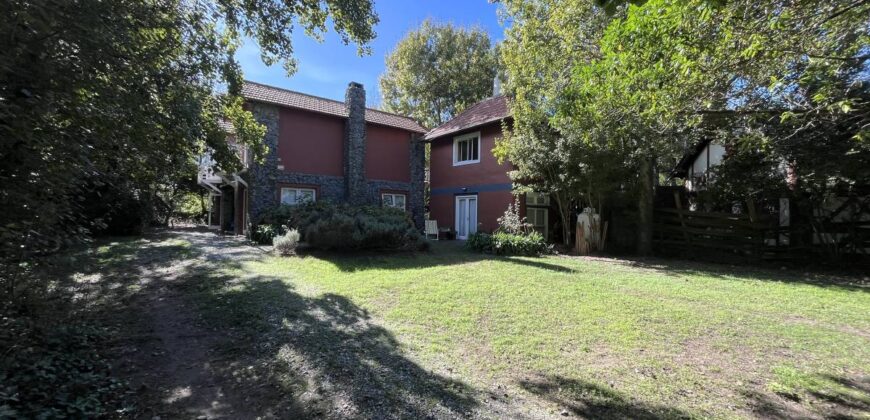 Complejo de Departamentos Villa Gesell en Venta, Mar Azul