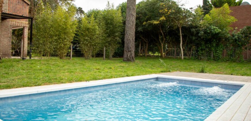 Casa en Pinamar en venta, Lasalle. Costa Atlantica