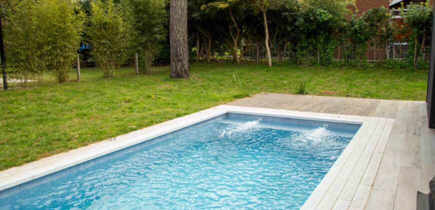 Casa en Pinamar en venta, Lasalle. Costa Atlantica
