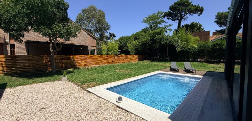 Casa en Pinamar en venta, Lasalle. Costa Atlantica