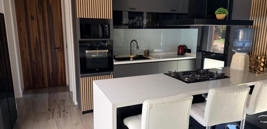 Casa en Pinamar en venta, Lasalle. Costa Atlantica