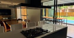 Casa en Pinamar en venta, Lasalle. Costa Atlantica
