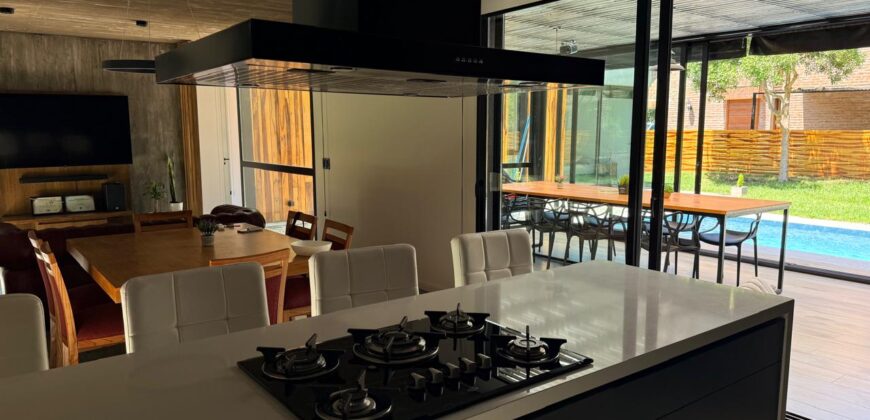 Casa en Pinamar en venta, Lasalle. Costa Atlantica