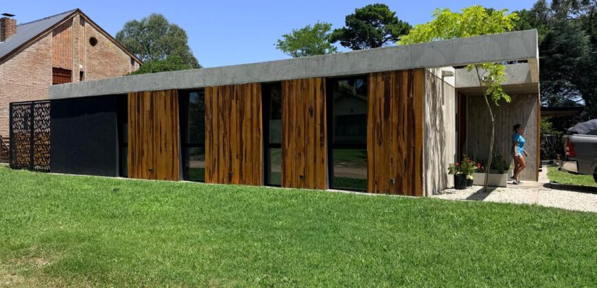 Casa en Pinamar en venta, Lasalle. Costa Atlantica