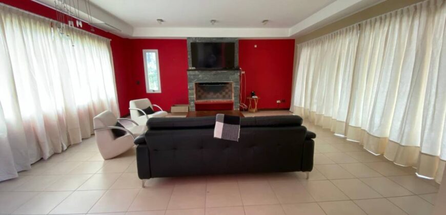 Casa en Pinamar en Venta, Barrio La Herradura.