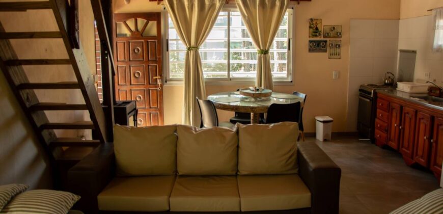 Casa y Departamento en Pinamar en Venta, Barrio Nayades