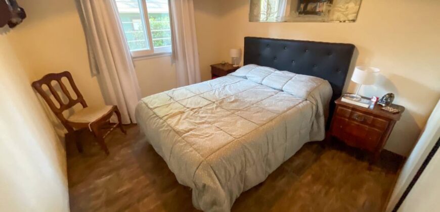 Casa y Departamento en Pinamar en Venta, Barrio Nayades