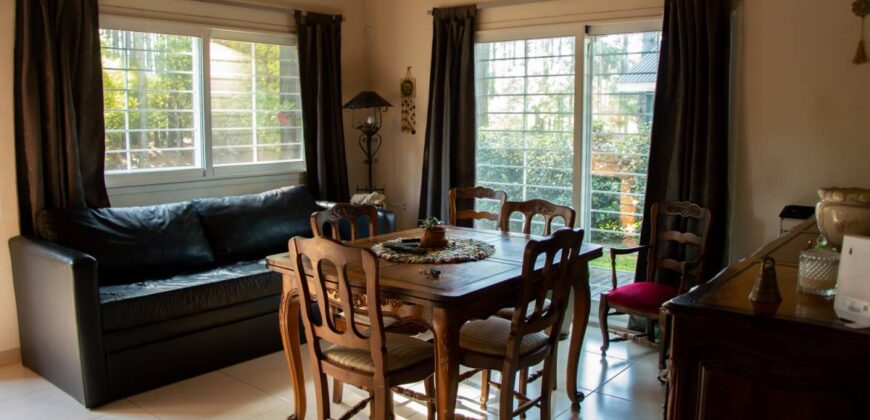 Casa y Departamento en Pinamar en Venta, Barrio Nayades