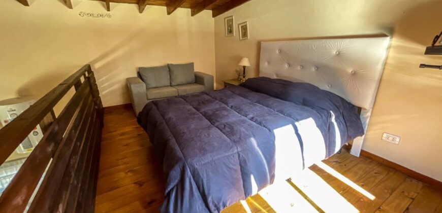 Casa y Departamento en Pinamar en Venta, Barrio Nayades