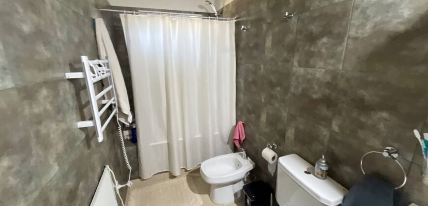 Casa y Departamento en Pinamar en Venta, Barrio Nayades