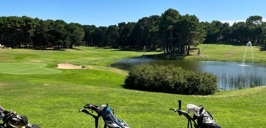 Lote en Barrio Bosques en venta. Pinamar Norte.