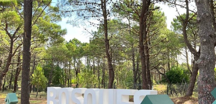 Lote en Barrio Bosques en venta. Pinamar Norte.