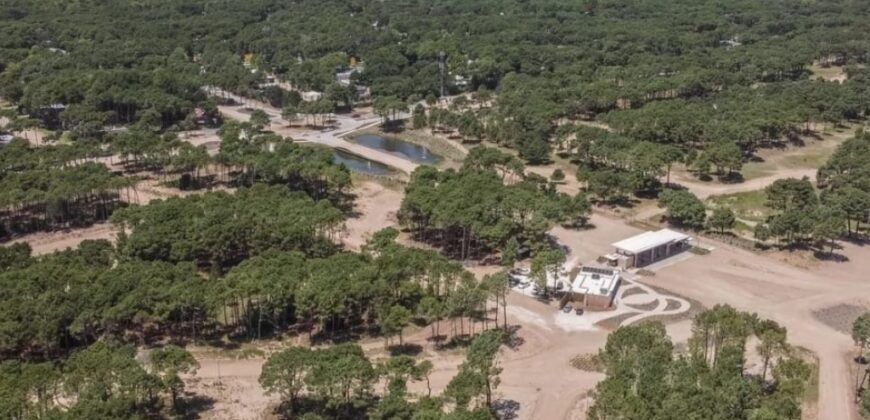 Lote en Barrio Bosques Pinamar en Venta