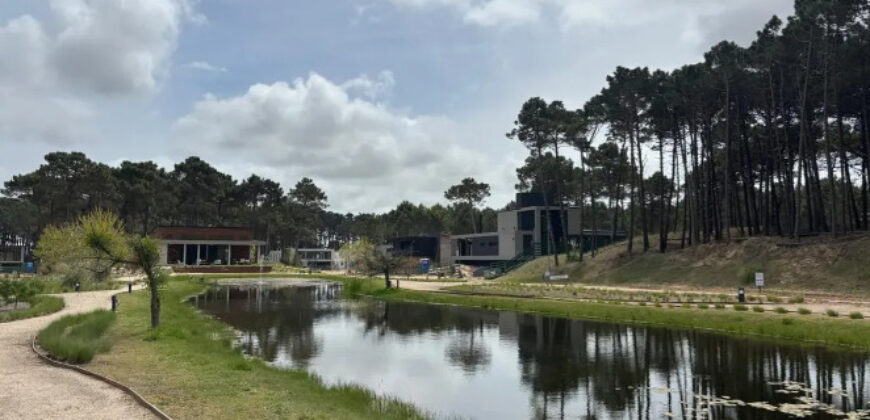 Lote en Barrio Pioneros Pinamar en Venta