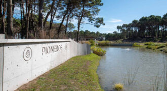 Lote en Barrio Pioneros Pinamar en Venta